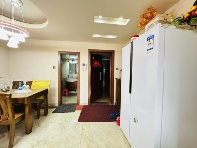 3室2廳1陽臺(tái) 葡萄街區(qū)天宇花園