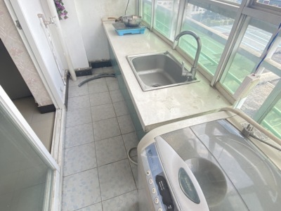 1室1陽(yáng)臺(tái) 華龍人家