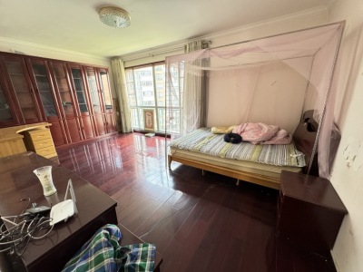 5室2廳2陽臺 世紀城沁春苑