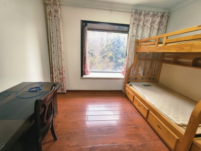 4室2廳2陽(yáng)臺(tái) 新亞洲星體花園北區(qū)