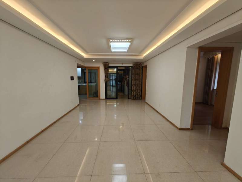 3室2廳 濱江俊園萊茵組團餐廳