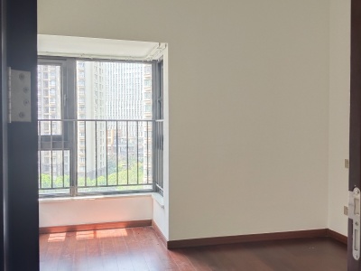 3室2廳2陽(yáng)臺(tái) 金地九樾