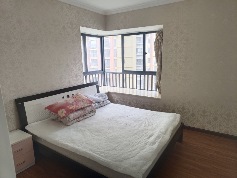 3室2廳2陽臺 未名城A3臥室