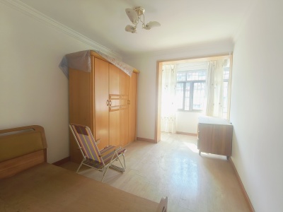 2室2廳1陽(yáng)臺(tái) 一丘田1號(hào)