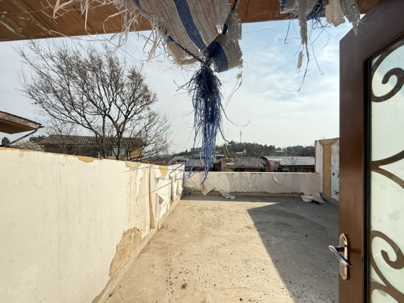 4室2廳1陽(yáng)臺(tái) 野鴨湖小區(qū)別墅陽(yáng)臺(tái)