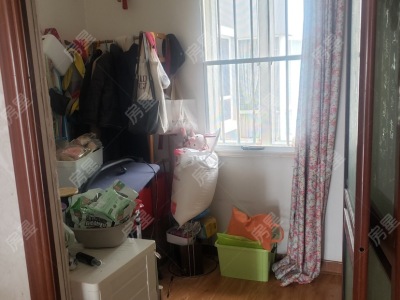 4室2廳2陽(yáng)臺(tái) 匯都國(guó)際一期