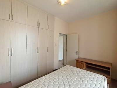 3室2廳2陽(yáng)臺(tái) 上東城臥室