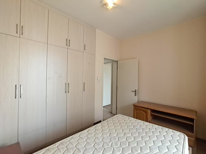 3室2廳2陽(yáng)臺(tái) 上東城臥室