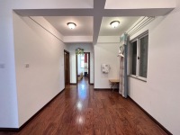 6室2廳3陽臺 東鳴佳苑別墅臥室