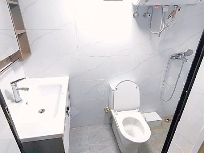 2室1廳1陽(yáng)臺(tái) 萬(wàn)彩城四期