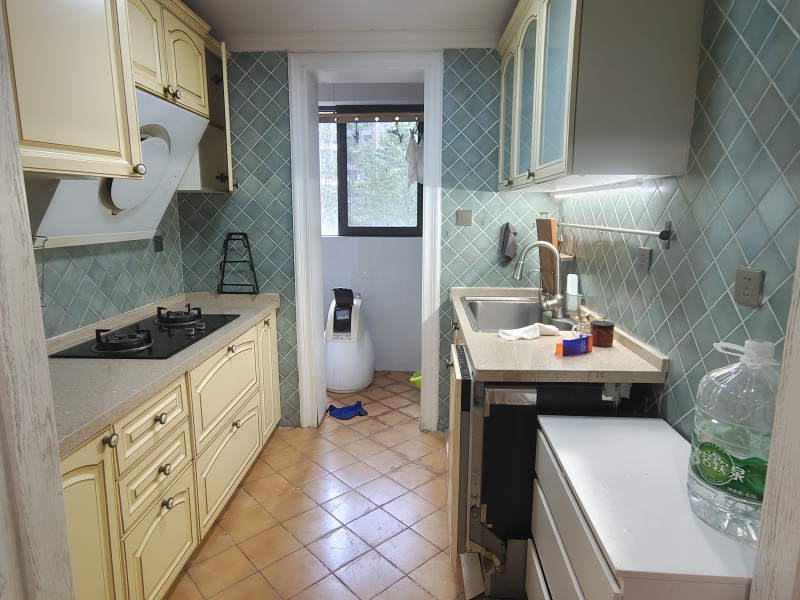 3室2廳1陽臺 金域緹香廚房