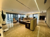 4室2廳2陽臺(tái) 華夏四季三期客廳