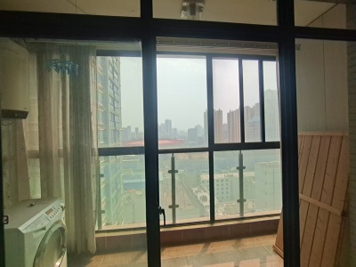 3室2廳2陽(yáng)臺(tái) 上東城陽(yáng)臺(tái)