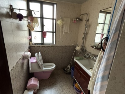 4室2廳2陽臺(tái) 西城時(shí)代