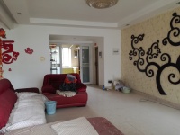 4室2廳2陽臺 華都花園A區(qū)餐廳