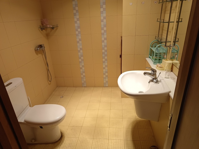 4室2廳2陽臺 湖畔之夢衛(wèi)生間