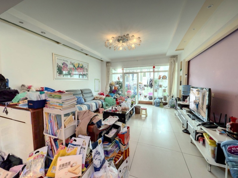 3室2廳 法苑小區(qū)東區(qū)客廳