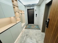 4室2廳2陽臺(tái) 華夏四季三期門廳