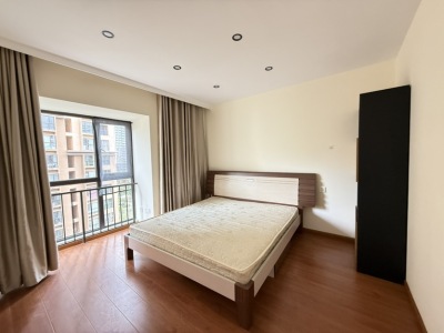 3室2廳2陽臺 佳兆業(yè)壹號公館