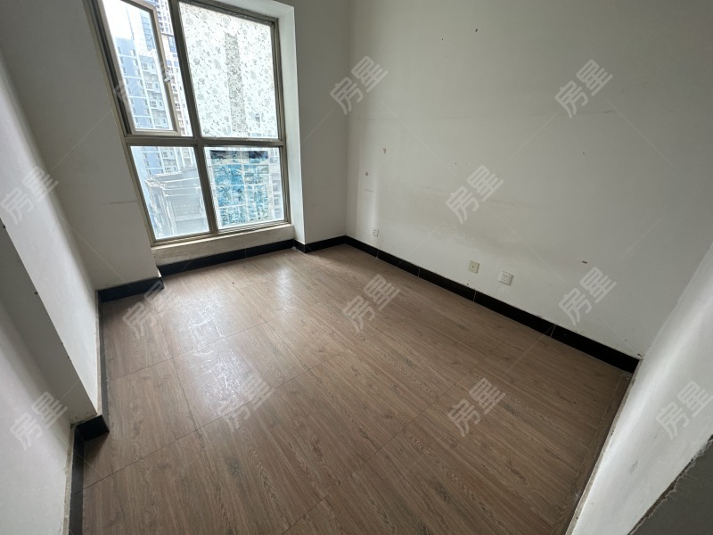 2室2廳1陽臺 七彩之門臥室