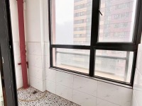 3室2廳1陽臺 葡萄街區(qū)天宇康苑陽臺