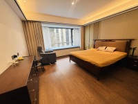 4室2廳2陽臺(tái) 華夏四季三期臥室