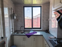 4室2廳1陽臺(tái) 金庭小區(qū)廚房