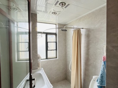 2室1廳1陽臺 金坤尚城學(xué)府里