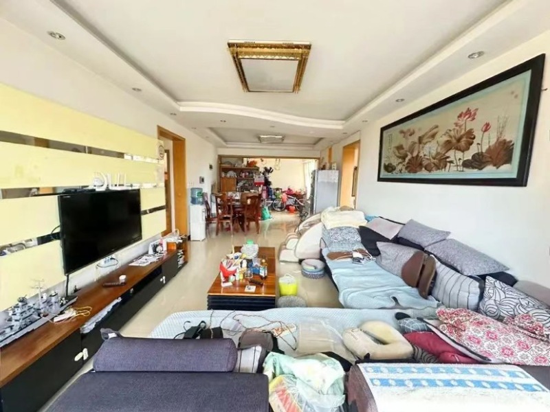 3室2廳2陽臺(tái) 同德錦江嘉園客廳