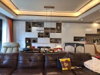 4室2廳2陽臺 俊發(fā)逸天峰客廳