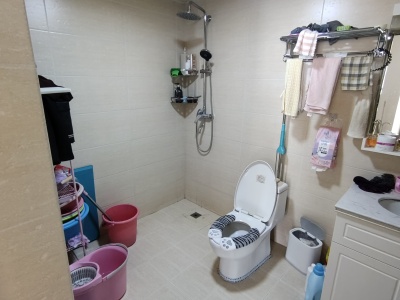 3室1廳 金馬悅城衛(wèi)生間