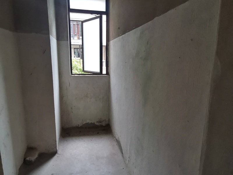 5室2廳 綠地海珀瀾庭別墅衛(wèi)生間