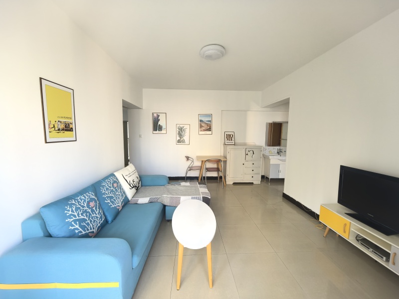 1室1廳1陽(yáng)臺(tái) 匯都國(guó)際一期客廳