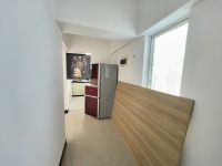 1室1廳1陽(yáng)臺(tái) 匯都國(guó)際一期門廳