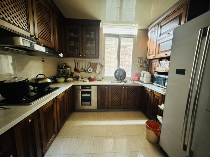 5室3廳2陽(yáng)臺(tái) 滇池衛(wèi)城橡樹(shù)莊園別墅廚房