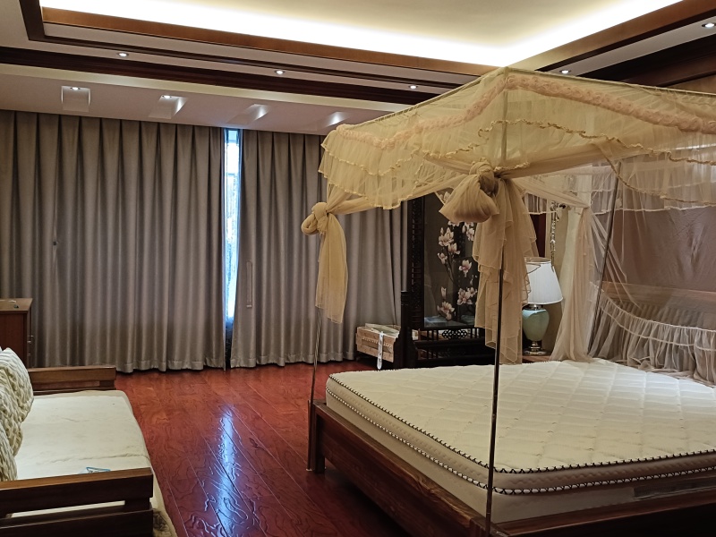 4室2廳3陽(yáng)臺(tái) 滇池時(shí)光玉景別墅別墅戶型圖