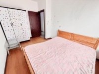 3室2廳1陽臺 葡萄街區(qū)天宇康苑臥室