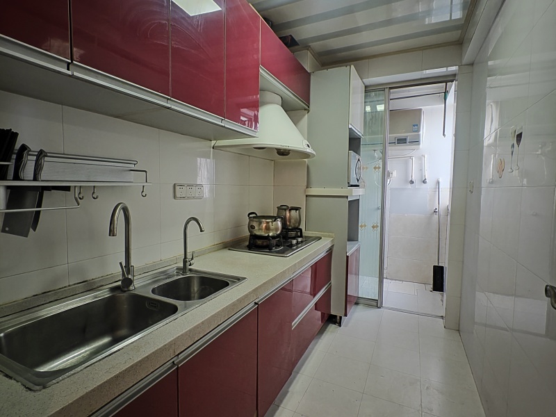 3室1廳1陽臺(tái) 實(shí)力郡城廚房