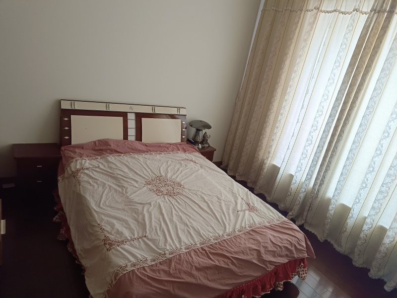 4室2廳2陽臺 湖畔之夢臥室