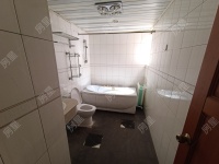 6室3廳3陽(yáng)臺(tái) 金康園衛(wèi)生間