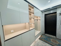 4室2廳2陽臺(tái) 華夏四季三期門廳