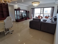 3室2廳 金坤尚城長(zhǎng)樂里客廳