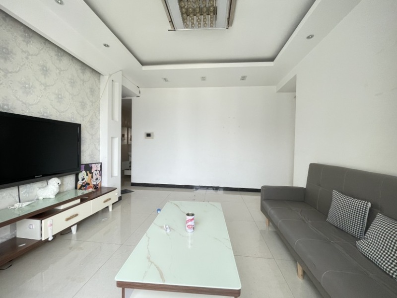 2室1廳1陽臺 金色俊園客廳