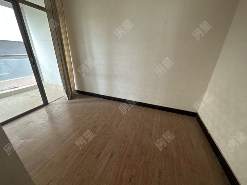 2室2廳1陽臺 七彩之門臥室