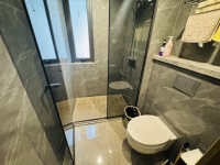 4室2廳2陽臺(tái) 華夏四季三期衛(wèi)生間