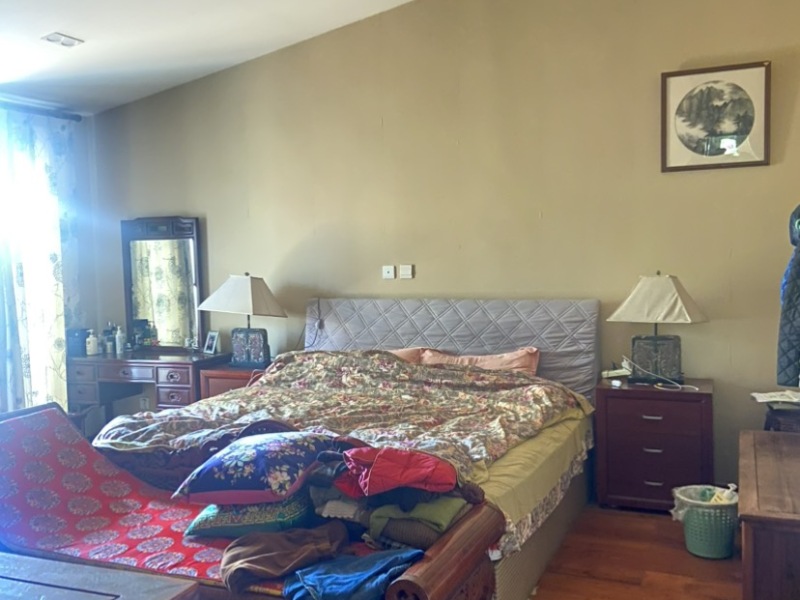 5室2廳3陽臺 世博生態(tài)城半山鄰里別墅臥室