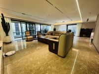 4室2廳2陽臺(tái) 華夏四季三期客廳