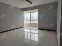 6室3廳3陽(yáng)臺(tái) 金康園客廳