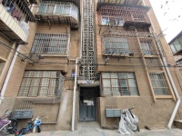 3室1廳1陽臺 省化工研究院宿舍（東風(fēng)東路120號、東風(fēng)東路122號）其他