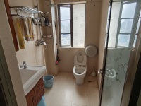 3室1廳 金馬悅城衛(wèi)生間